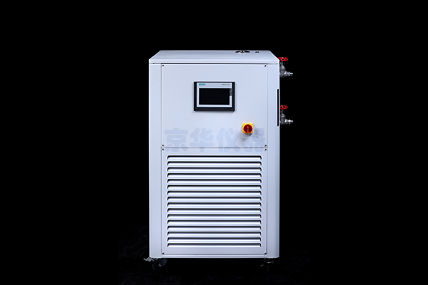 高低溫一體機(jī)的優(yōu)勢(shì)特點(diǎn) 高低溫一體機(jī)的優(yōu)勢(shì)特點(diǎn)